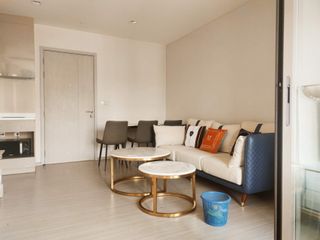 Продажа 1 кровать кондо в Пхра Кханонг, Бангкок