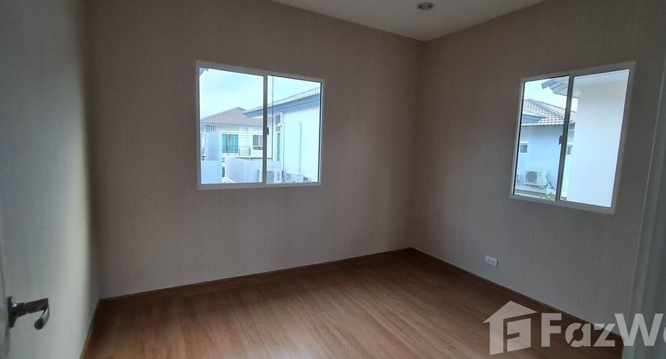 For sale 3 bedrooms house in Mueang Samut Prakan, Samut Prakan