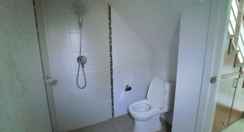 For sale 3 bedrooms house in Mueang Samut Prakan, Samut Prakan