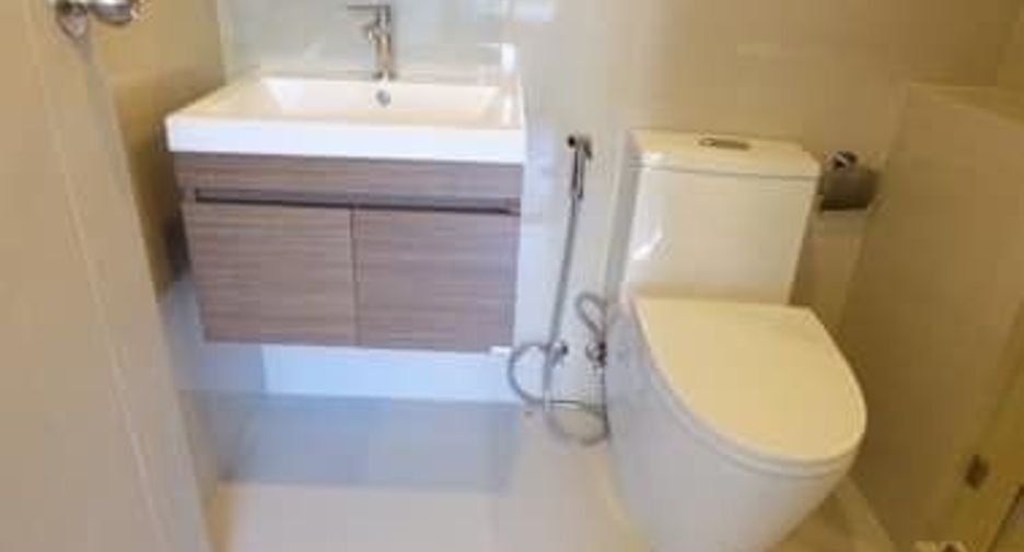 For sale 1 bed condo in Bang Na, Bangkok