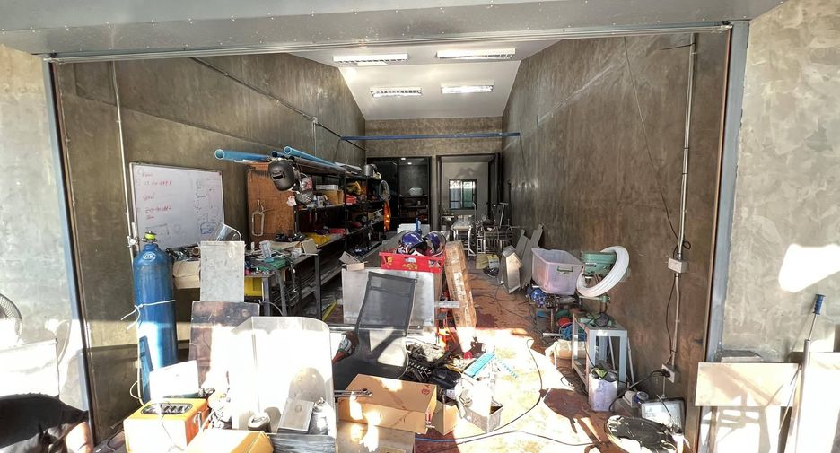 For rent 1 bed office in Mueang Nonthaburi, Nonthaburi