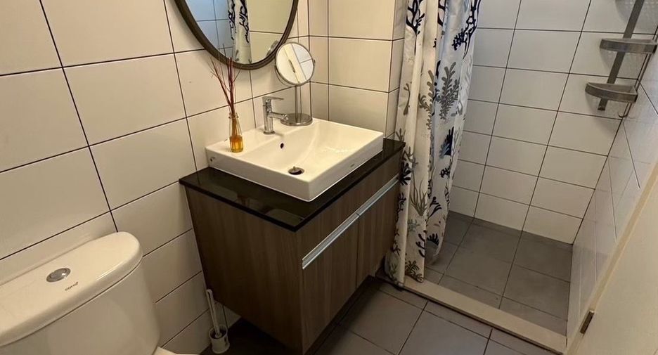 Wohnung zum Kauf mit Studio in Huai Khwang, Bangkok