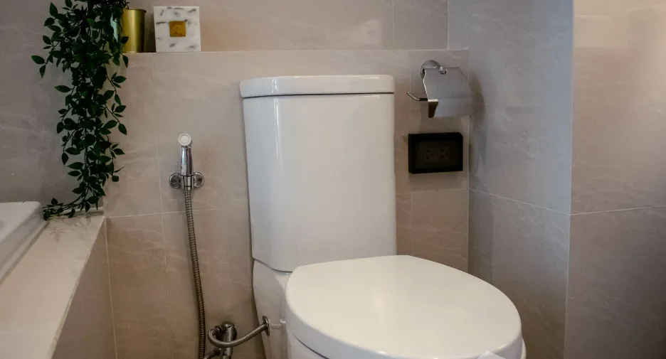 For sale 1 bed condo in Khlong Toei, Bangkok