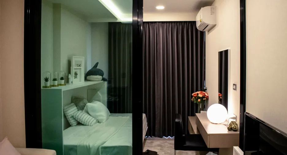 For sale 1 bed condo in Khlong Toei, Bangkok
