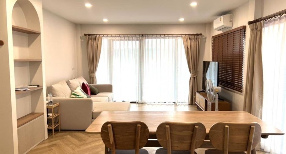 ขาย และ ให้เช่า 4 ห้องนอน บ้านเดี่ยว ใน เมืองปทุมธานี, ปทุมธานี