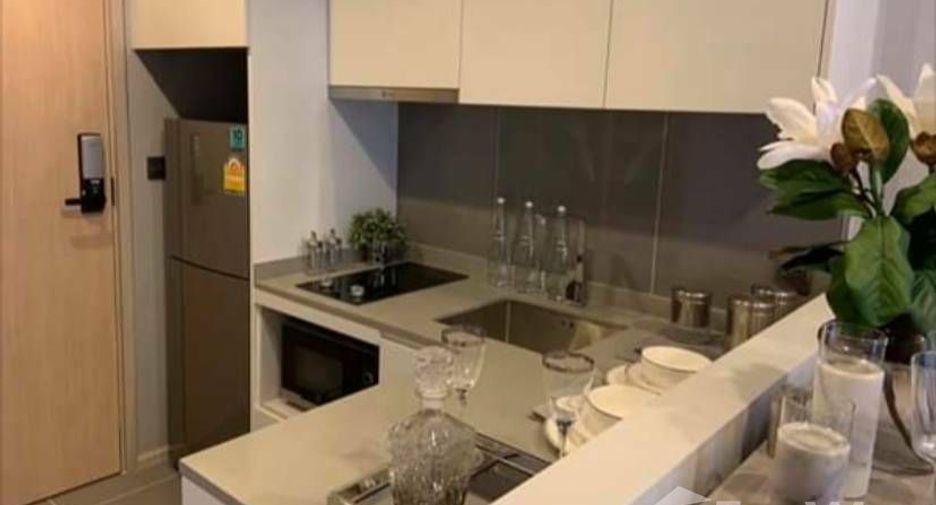 For sale 1 bed condo in Watthana, Bangkok