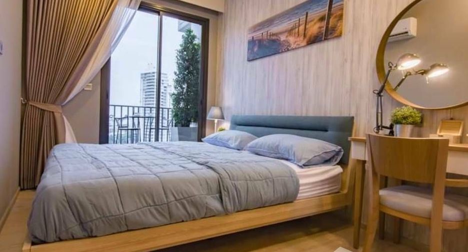 For sale 1 bed condo in Watthana, Bangkok