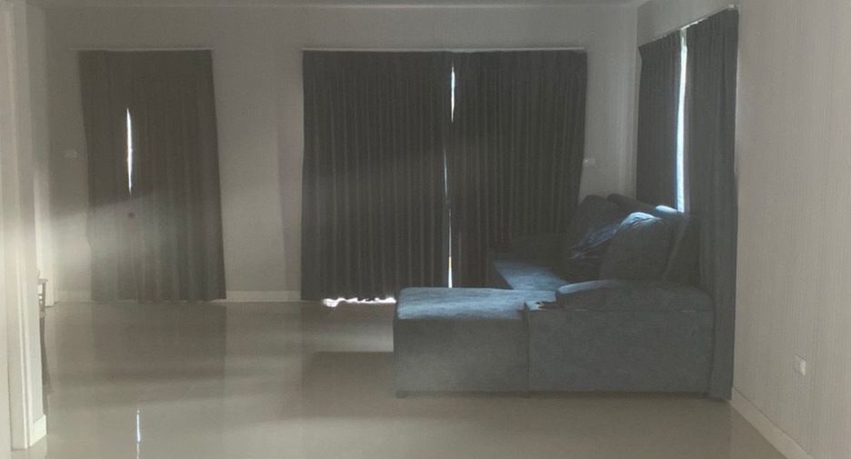 Haus zum Kauf mit 3 Zimmer in Lam Luk Ka, Pathum Thani
