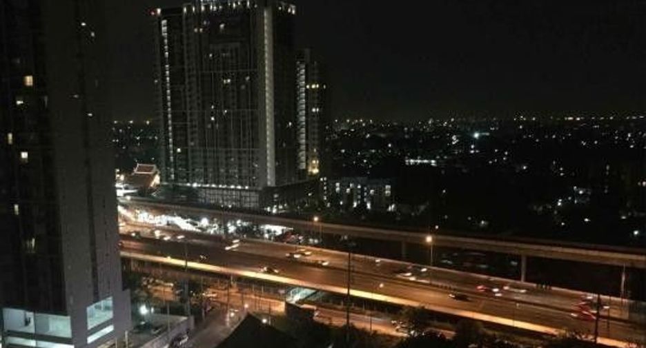 For sale 1 bed condo in Thon Buri, Bangkok