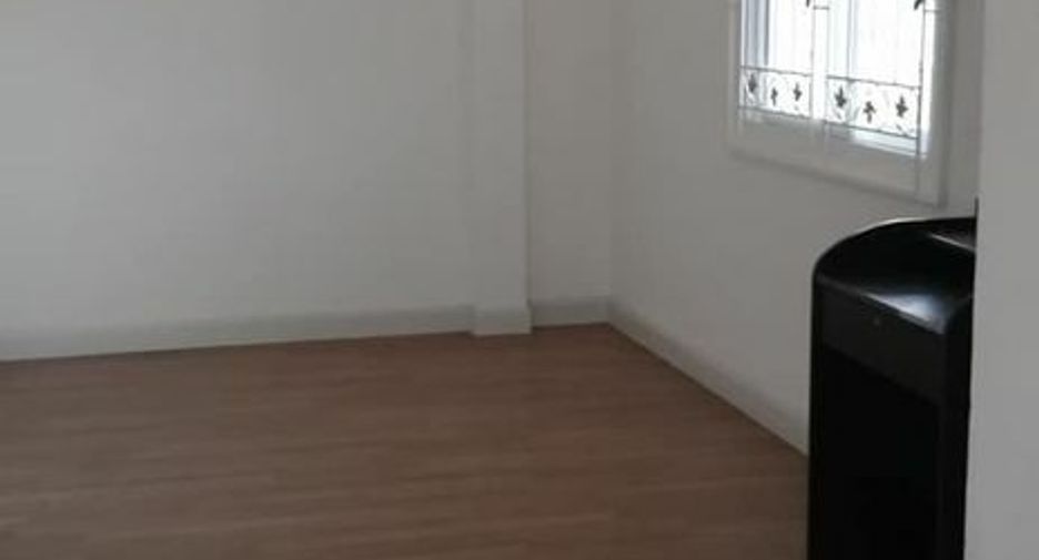 For sale 3 bedrooms house in Mueang Chachoengsao, Chachoengsao