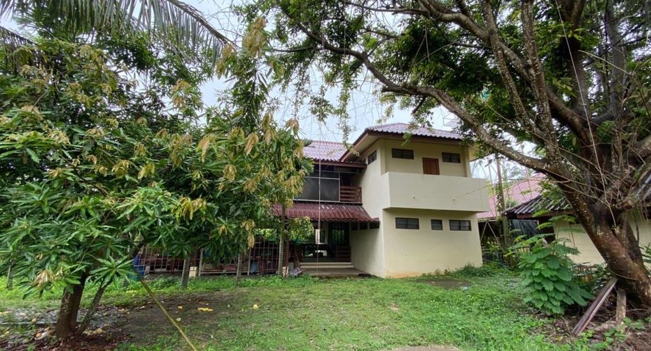 For sale 3 bedrooms house in Pa Sang, Lamphun