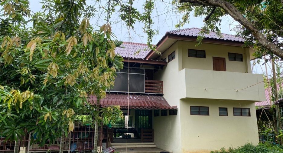 For sale 3 bedrooms house in Pa Sang, Lamphun