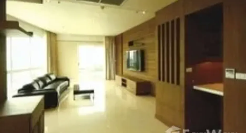 Wohnung zum Kauf mit 3 Zimmer in Khlong Toei, Bangkok
