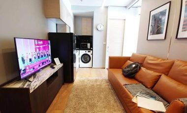 For sale 1 bed condo in Khlong Toei, Bangkok