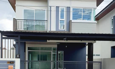 For sale 3 bedrooms house in Phunphin, Surat Thani
