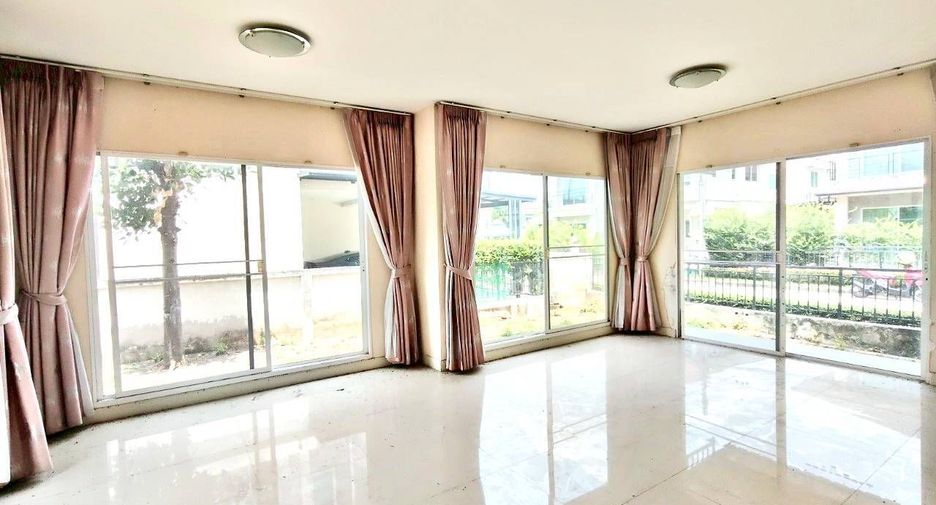 出售 4 卧室 独立屋 在 Thanyaburi, Pathum Thani