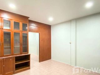 For sale 3 bedrooms townhouse in Mueang Nakhon Pathom, Nakhon Pathom
