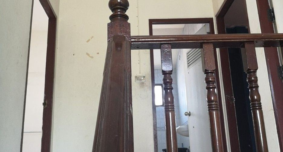 出租 5 卧室 独立屋 在 Mueang Nakhon Pathom, Nakhon Pathom