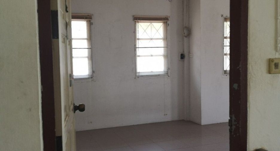 出租 5 卧室 独立屋 在 Mueang Nakhon Pathom, Nakhon Pathom