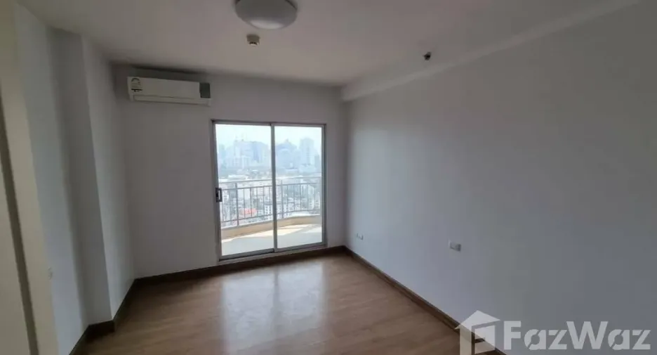 Продажа 2 спальни кондо в Щаттхана, Бангкок