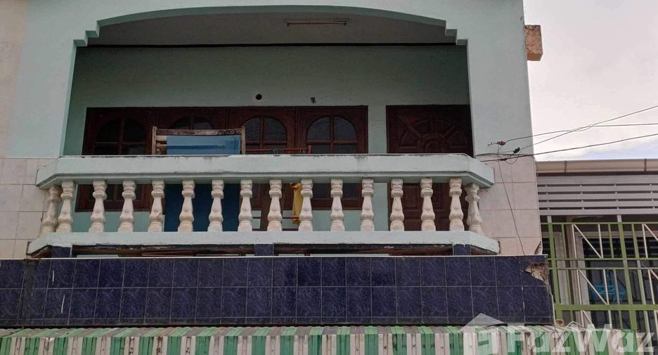 For sale 4 bedrooms townhouse in Hat Yai, Songkhla