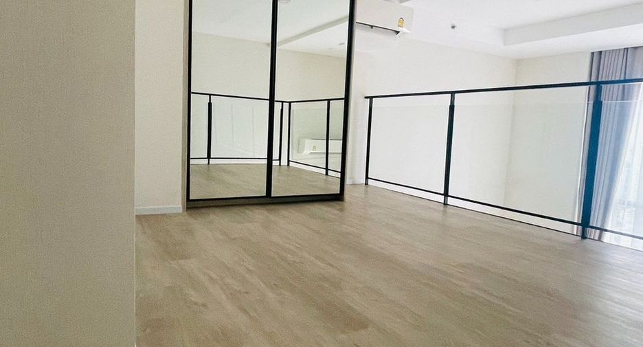For sale 1 bed condo in Khlong Toei, Bangkok
