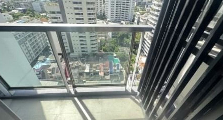 For sale 1 bed condo in Watthana, Bangkok