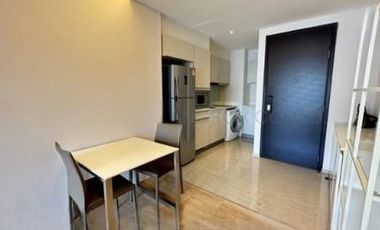 Продажа 1 кровать кондо в Щаттхана, Бангкок