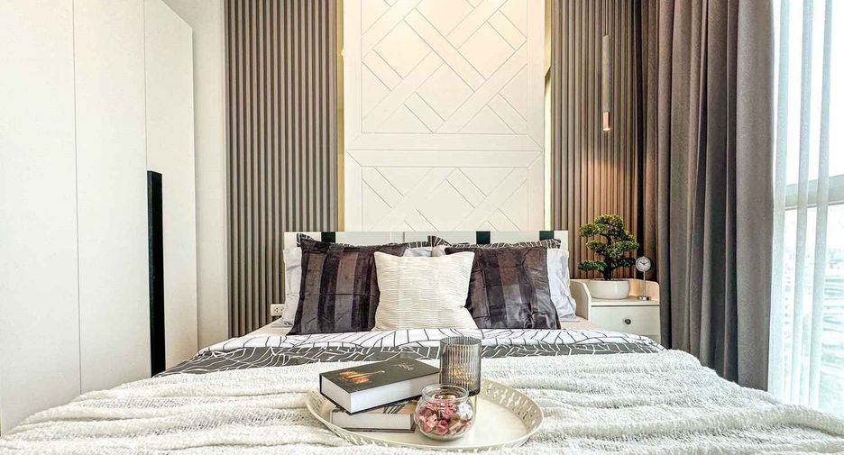 For sale 1 bed condo in Bang Kapi, Bangkok