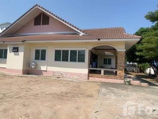 For sale 4 bedrooms house in Phan Thong, Chonburi