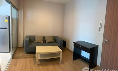 À vendre et à louer 1 chambre condo à Yan Nawa, Bangkok