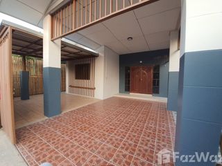 À vendre 2 chambres maison à Sam Phran, Nakhon Pathom
