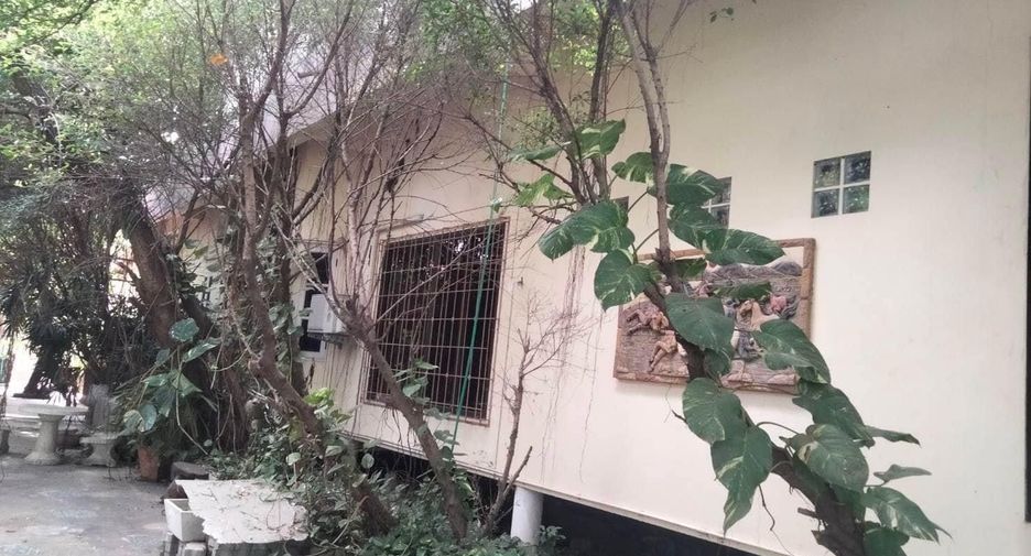 À vendre 4 chambres maison à Phutthamonthon, Nakhon Pathom