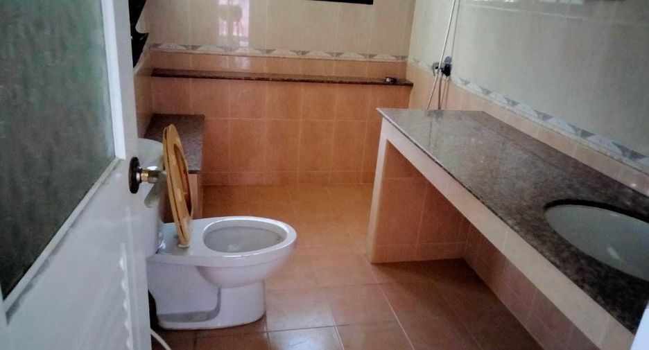 À vendre 4 chambres maison à Phutthamonthon, Nakhon Pathom