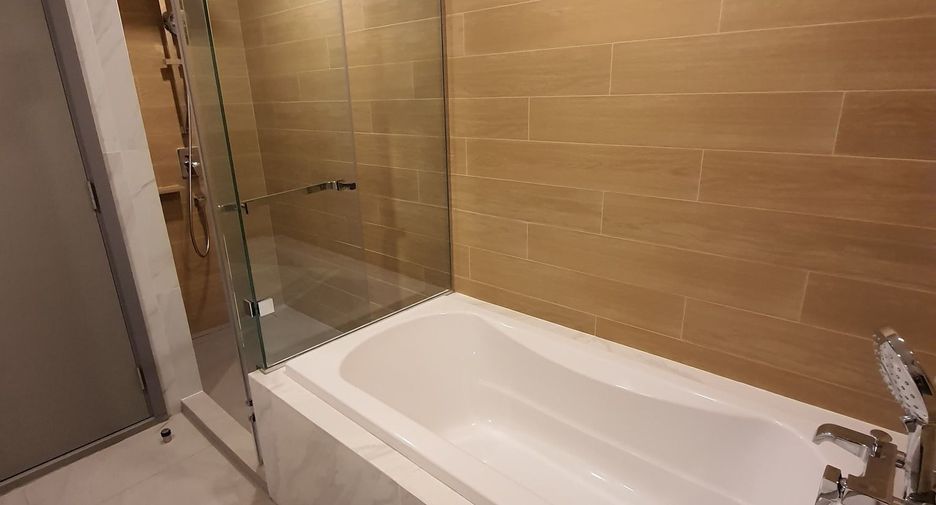 For sale and for rent 1 bed condo in Watthana, Bangkok