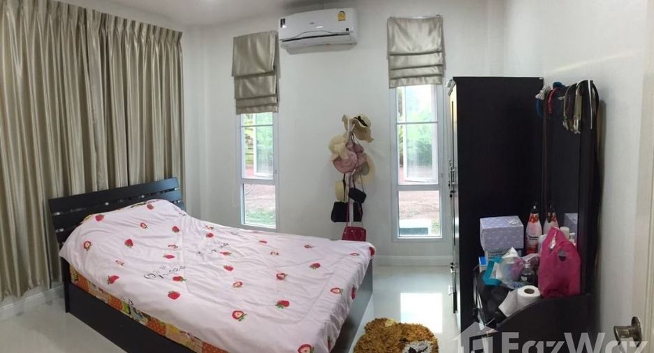 For sale 4 bedrooms house in Mueang Chiang Rai, Chiang Rai