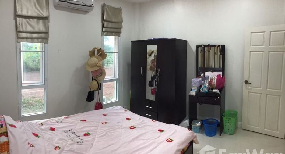 For sale 4 bedrooms house in Mueang Chiang Rai, Chiang Rai