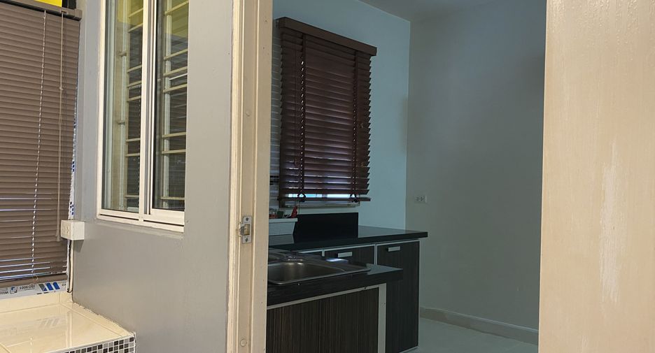 For sale 3 bedrooms house in Thanyaburi, Pathum Thani