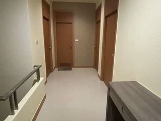 Casa adosada en venta de 3 habitaciones en Mueang Rayong, Rayong