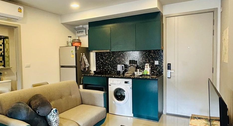 For sale 1 bed condo in Khlong Toei, Bangkok