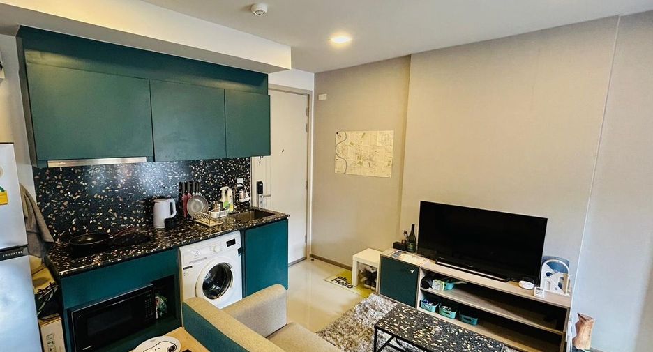For sale 1 bed condo in Khlong Toei, Bangkok