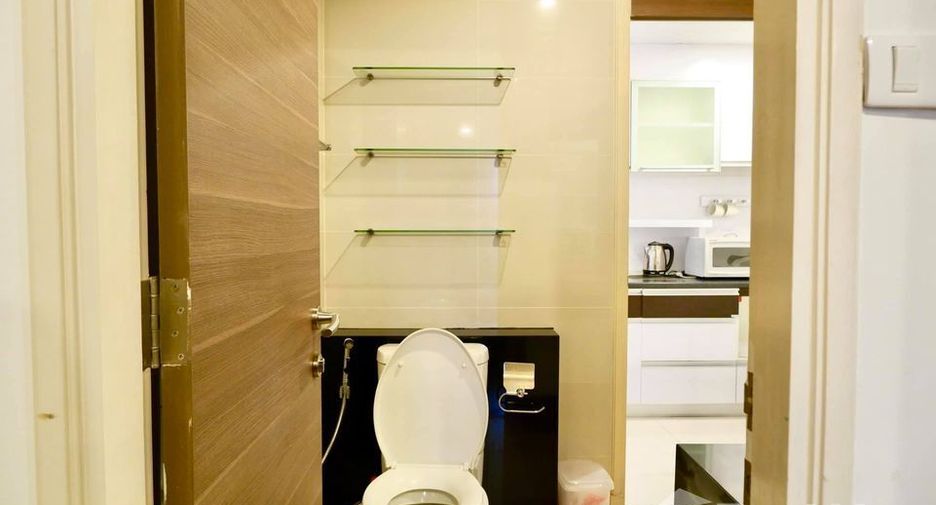 For sale and for rent 1 bed condo in Yan Nawa, Bangkok