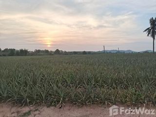 Продажа Участок в Ban Bueng, Чонбури