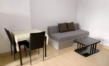 Продажа 1 кровать кондо в Хуаи Кхщанг, Бангкок