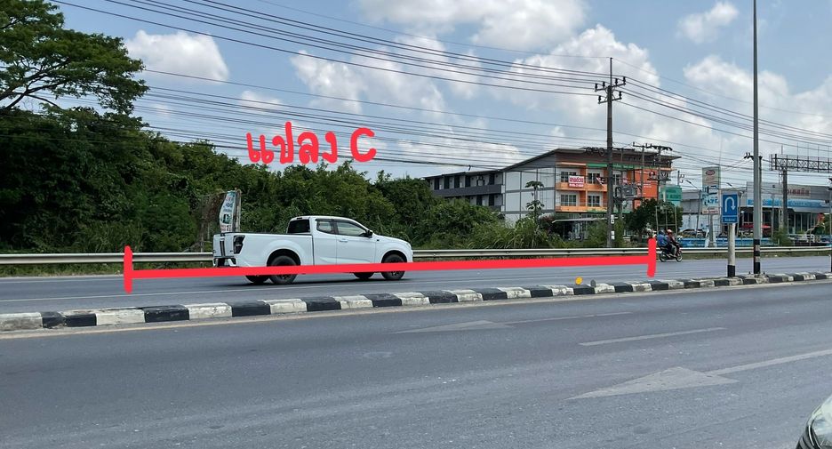 Grundstück zum Kauf in Phra Phrom, Nakhon Si Thammarat