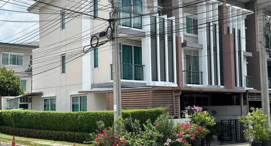 Продажа 3 спальни дом в Лак Си, Бангкок