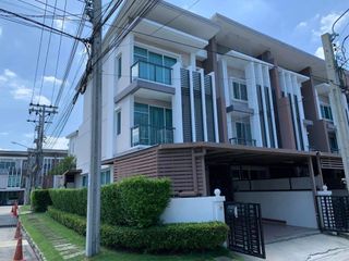 For sale 3 bedrooms house in Lak Si, Bangkok