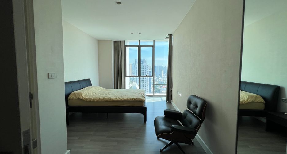 For sale 1 bed condo in Khlong San, Bangkok