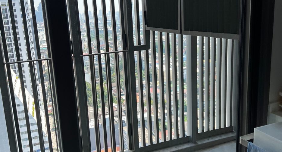 For sale 1 bed condo in Khlong San, Bangkok
