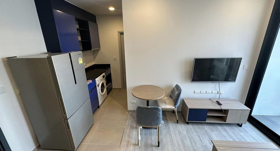 For sale 2 bedrooms condo in Watthana, Bangkok